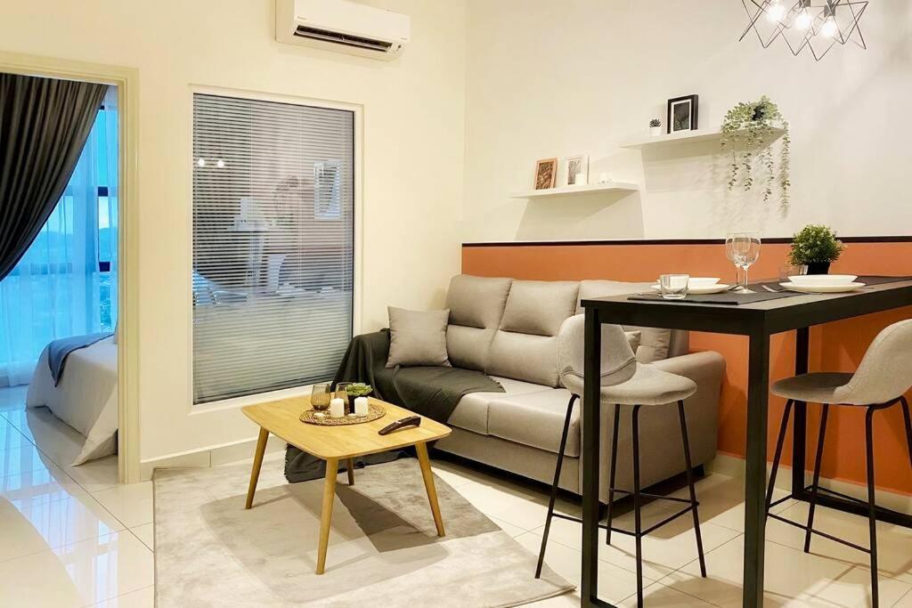 Arte Mont Kiara By Idealhub Kuala Lumpur Luaran gambar